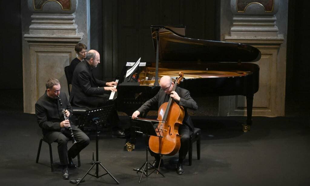 L’Ensemble del Teatro Grande in concerto nella chiesa di San Marco Evangelista a Pertica Alta — Musica a Pertica Alta, provincia di Brescia, Chiesa di San Marco Evangelista